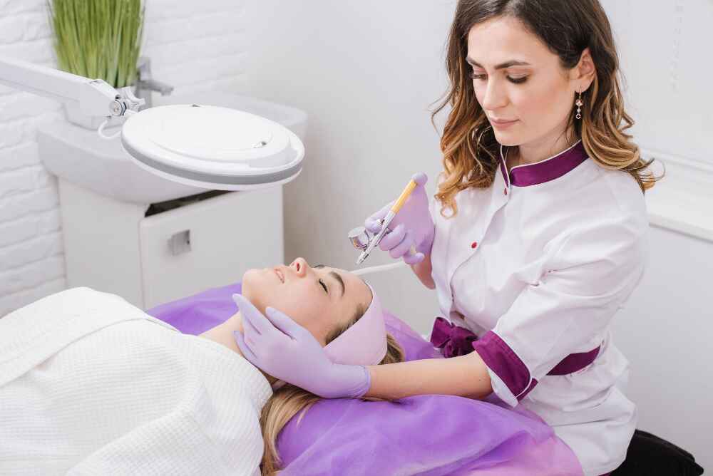 Dr. Arathy Jerald consulting a patient at Revive Skin & Cosmetology Clinic